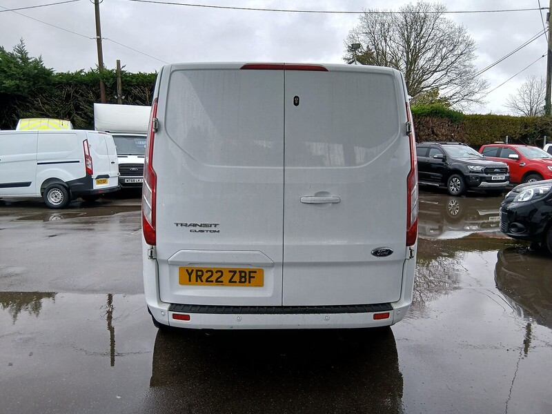 Ford 2.0 280 EcoBlue Limited Panel Van 5dr Diesel Manual L1 H1 Euro 6 (s/s) (130 ps)