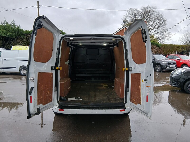 Ford 2.0 280 EcoBlue Limited Panel Van 5dr Diesel Manual L1 H1 Euro 6 (s/s) (130 ps)