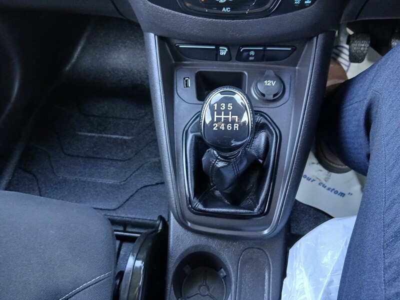 Ford 1.5 TDCi Trend Panel Van 5dr Diesel Manual L1 Euro 6 (75 ps)