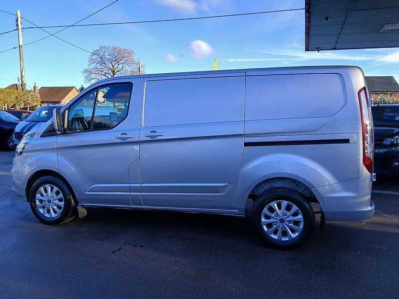 Ford 2.0 280 EcoBlue Limited Panel Van 5dr Diesel Manual L1 H1 Euro 6 (s/s) (130 ps)
