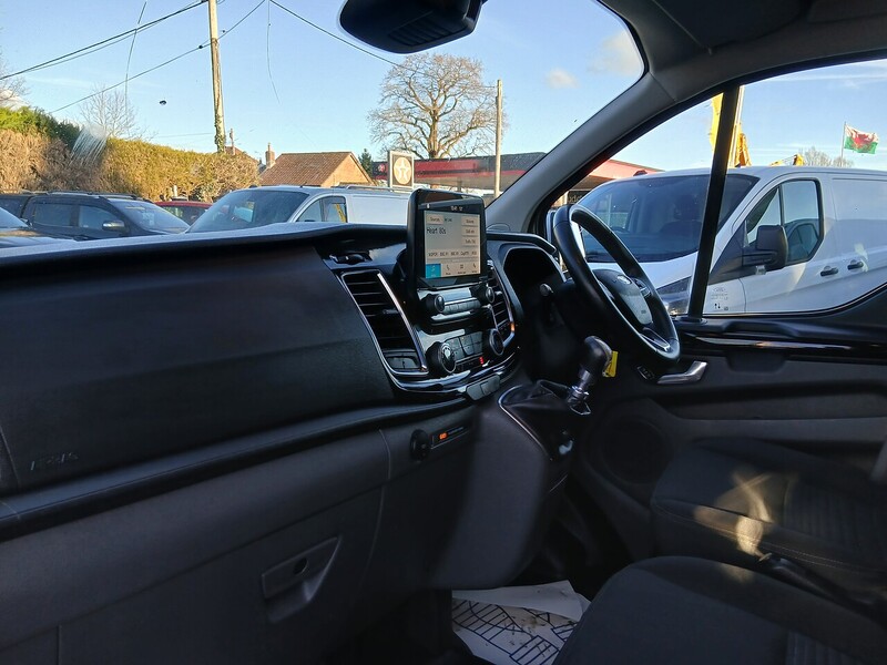 Ford 2.0 280 EcoBlue Limited Panel Van 5dr Diesel Manual L1 H1 Euro 6 (s/s) (130 ps)