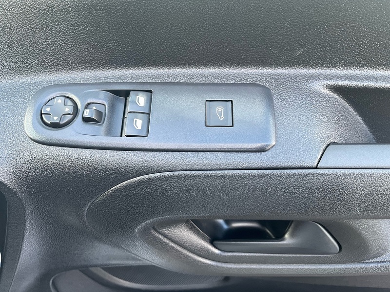 Vauxhall 1.5 Turbo D 2300 Dynamic Panel Van 4dr Diesel Manual L1 H1 Euro 6 (100 ps)