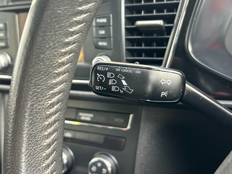 SEAT 1.6 TDI CR SE Hatchback 5dr Diesel DSG Euro 5 (s/s) (105 ps)