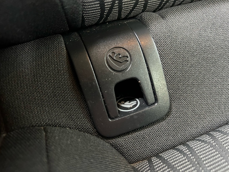 SEAT 1.6 TDI CR SE Hatchback 5dr Diesel DSG Euro 5 (s/s) (105 ps)