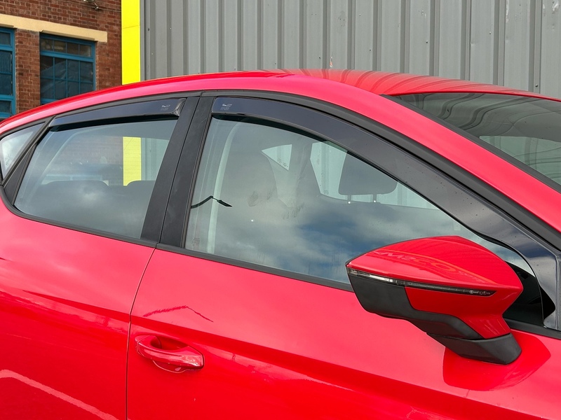 SEAT 1.6 TDI CR SE Hatchback 5dr Diesel DSG Euro 5 (s/s) (105 ps)