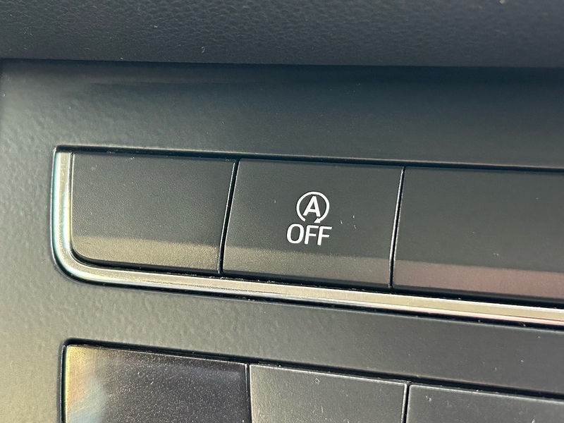 SEAT 1.6 TDI CR SE Hatchback 5dr Diesel DSG Euro 5 (s/s) (105 ps)