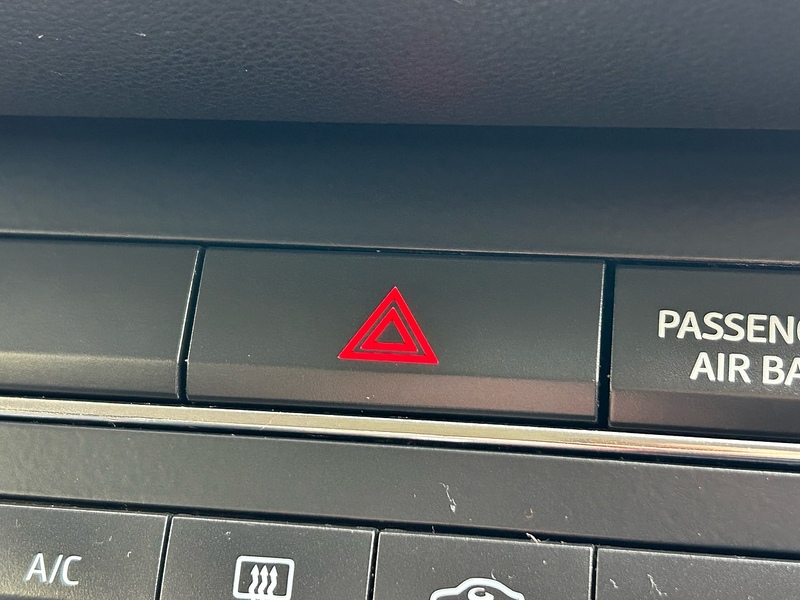 SEAT 1.6 TDI CR SE Hatchback 5dr Diesel DSG Euro 5 (s/s) (105 ps)