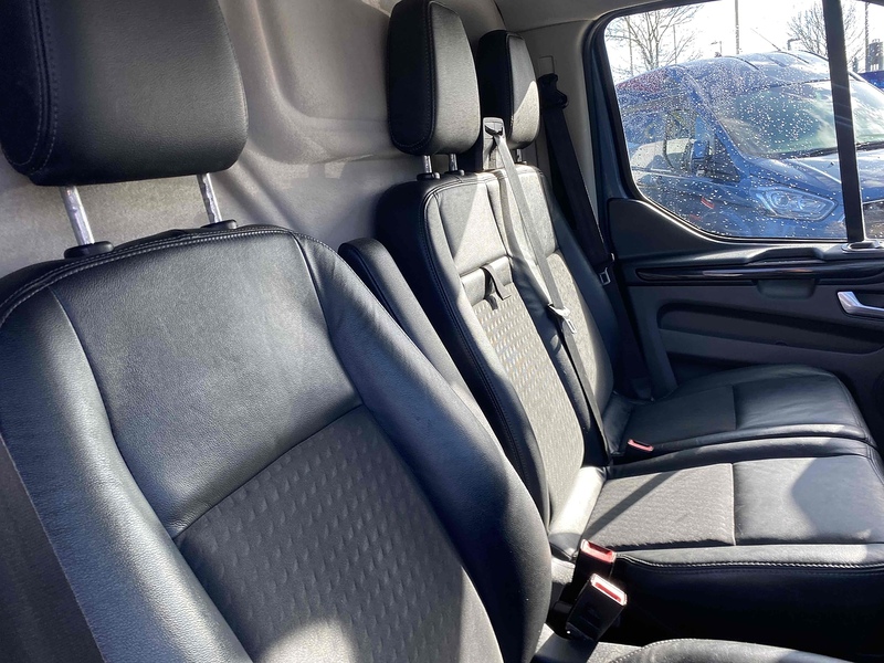Ford 2.0 310 EcoBlue Sport Panel Van 5dr Diesel Auto L1 H1 Euro 6 (s/s) (170 ps)