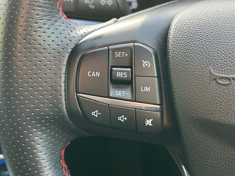 Ford 1.5T EcoBoost ST-Line Hatchback 5dr Petrol Manual  Hatchback 1.5 Manual Petrol