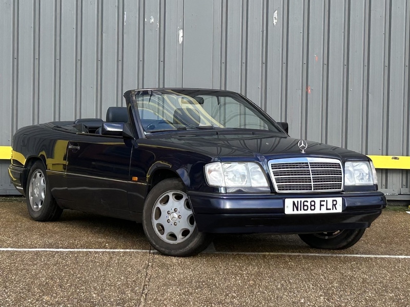 Mercedes-Benz Saloon 2.2 Manual Petrol