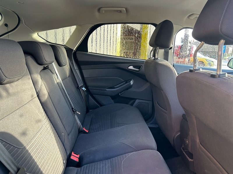 Ford T EcoBoost Titanium Hatchback 1.0 Manual Petrol