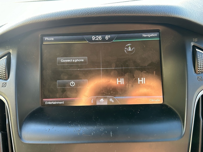 Ford T EcoBoost Titanium Hatchback 1.0 Manual Petrol