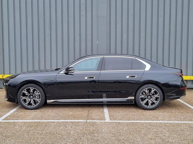 BMW 60 105.7kWh Excellence (Pro) Saloon 4dr Electric Auto xDrive (544 ps)