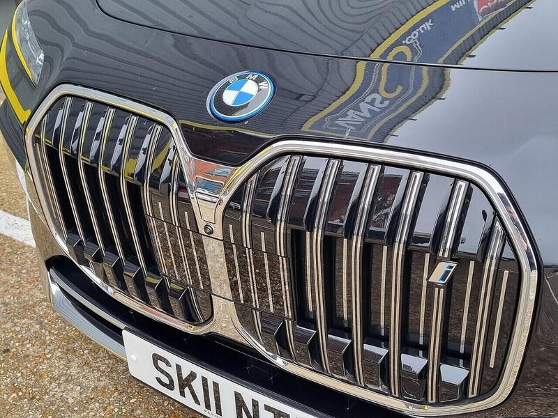 BMW 60 105.7kWh Excellence (Pro) Saloon 4dr Electric Auto xDrive (544 ps)