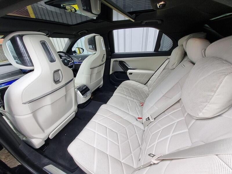 BMW 60 105.7kWh Excellence (Pro) Saloon 4dr Electric Auto xDrive (544 ps)