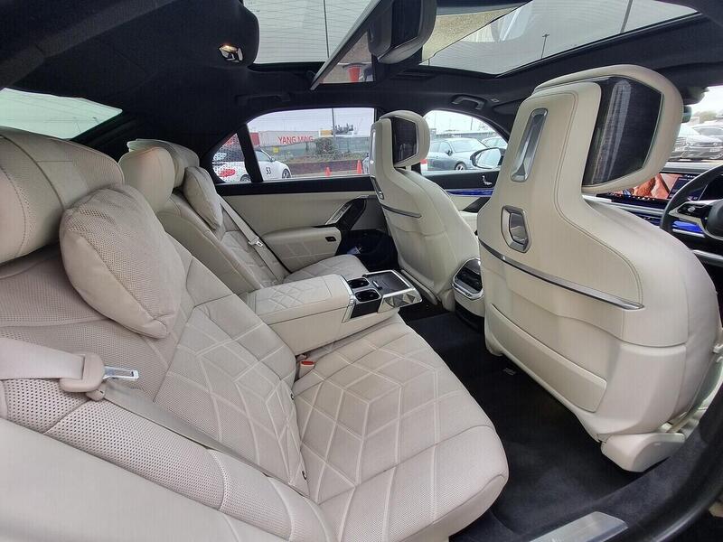 BMW 60 105.7kWh Excellence (Pro) Saloon 4dr Electric Auto xDrive (544 ps)