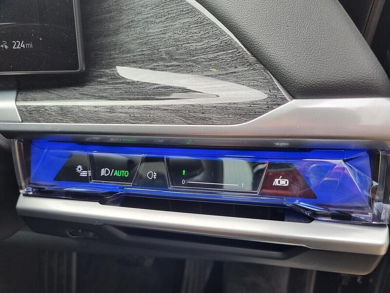 BMW 60 105.7kWh Excellence (Pro) Saloon 4dr Electric Auto xDrive (544 ps)