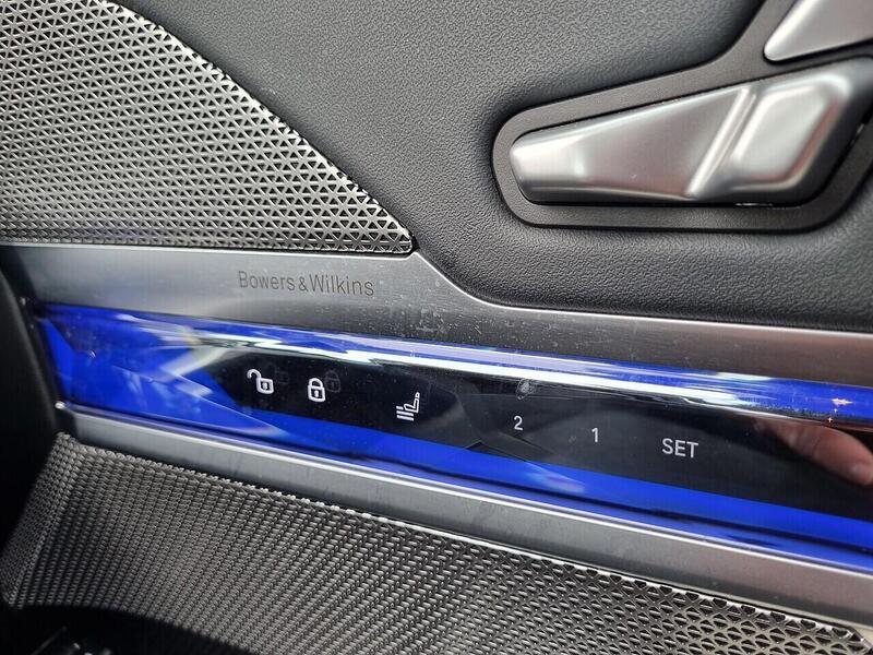 BMW 60 105.7kWh Excellence (Pro) Saloon 4dr Electric Auto xDrive (544 ps)