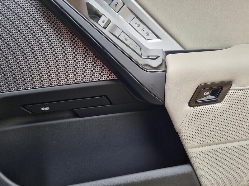 BMW 60 105.7kWh Excellence (Pro) Saloon 4dr Electric Auto xDrive (544 ps)