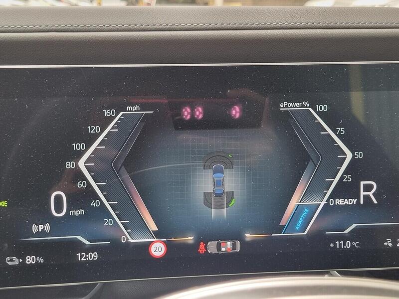 BMW 60 105.7kWh Excellence (Pro) Saloon 4dr Electric Auto xDrive (544 ps)