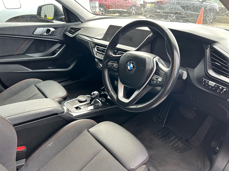 BMW 1.5 218i Sport (LCP) Saloon 4dr Petrol DCT Euro 6 (s/s) (136 ps)