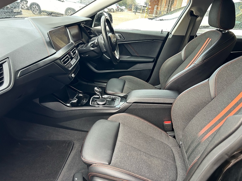 BMW 1.5 218i Sport (LCP) Saloon 4dr Petrol DCT Euro 6 (s/s) (136 ps)