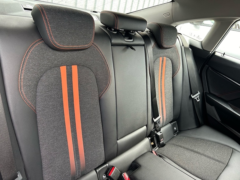 BMW 1.5 218i Sport (LCP) Saloon 4dr Petrol DCT Euro 6 (s/s) (136 ps)