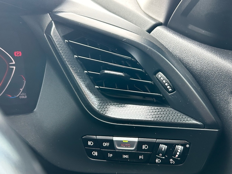 BMW 1.5 218i Sport (LCP) Saloon 4dr Petrol DCT Euro 6 (s/s) (136 ps)