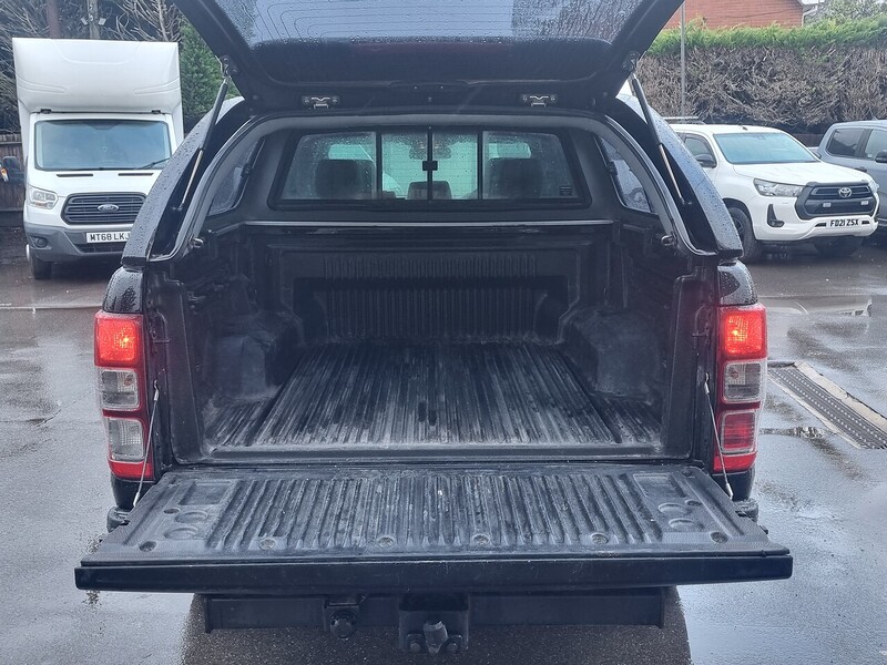 Ford 2.0 EcoBlue Wildtrak Pickup Double Cab 4dr Diesel Manual 4WD Euro 6 (213 ps)