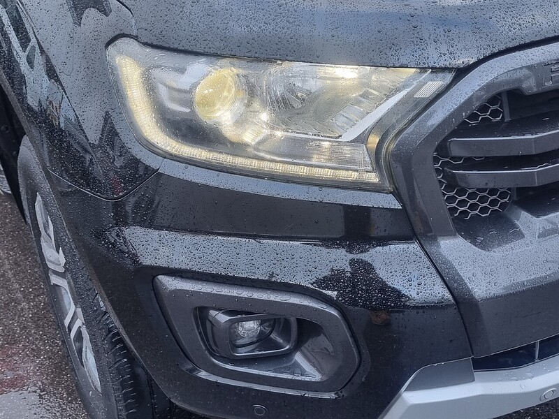 Ford 2.0 EcoBlue Wildtrak Pickup Double Cab 4dr Diesel Manual 4WD Euro 6 (213 ps)