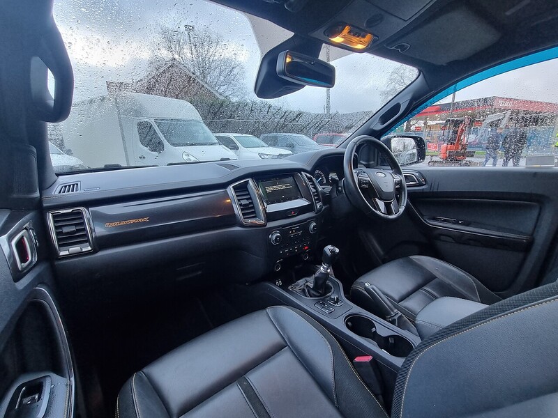 Ford 2.0 EcoBlue Wildtrak Pickup Double Cab 4dr Diesel Manual 4WD Euro 6 (213 ps)