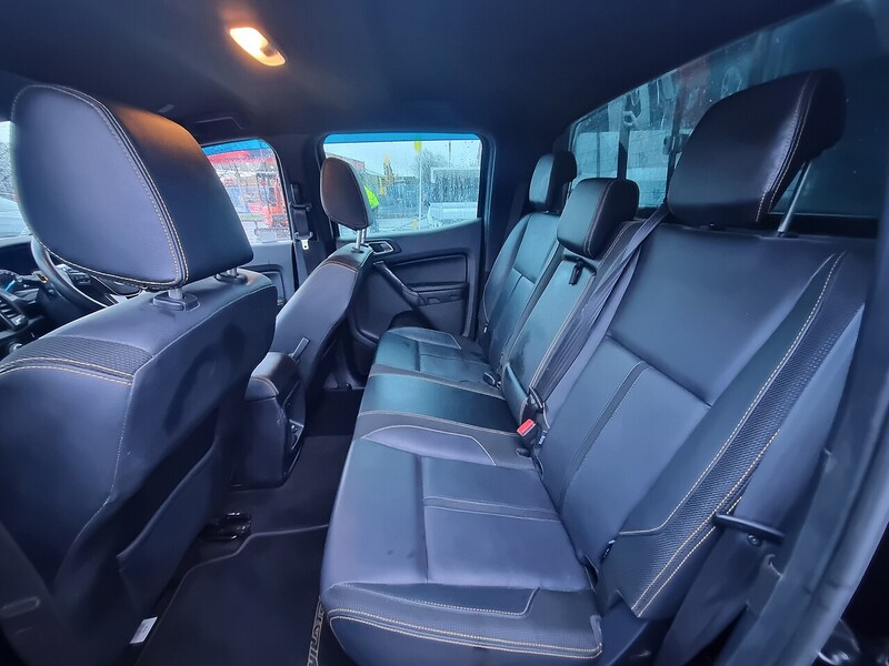 Ford 2.0 EcoBlue Wildtrak Pickup Double Cab 4dr Diesel Manual 4WD Euro 6 (213 ps)