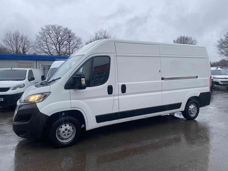 Peugeot 2.2 BlueHDi 335 Professional Panel Van 5dr Diesel Manual L3 H2 Euro 6 (s/s) (140 ps)
