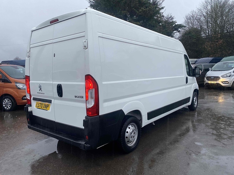 Peugeot 2.2 BlueHDi 335 Professional Panel Van 5dr Diesel Manual L3 H2 Euro 6 (s/s) (140 ps)