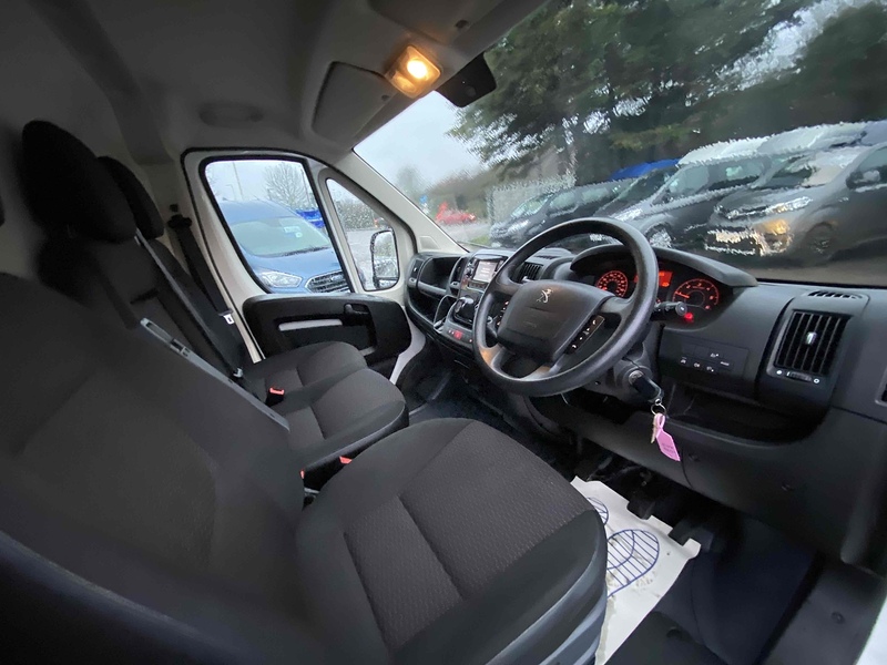 Peugeot 2.2 BlueHDi 335 Professional Panel Van 5dr Diesel Manual L3 H2 Euro 6 (s/s) (140 ps)
