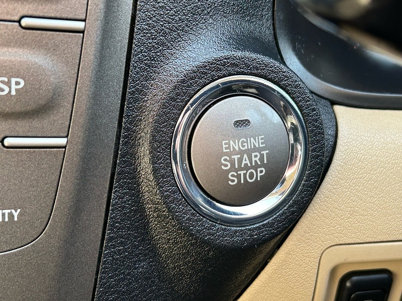 Lexus 2.5 250 SE-L Saloon 4dr Petrol Automatic (214 g/km, 204 bhp)