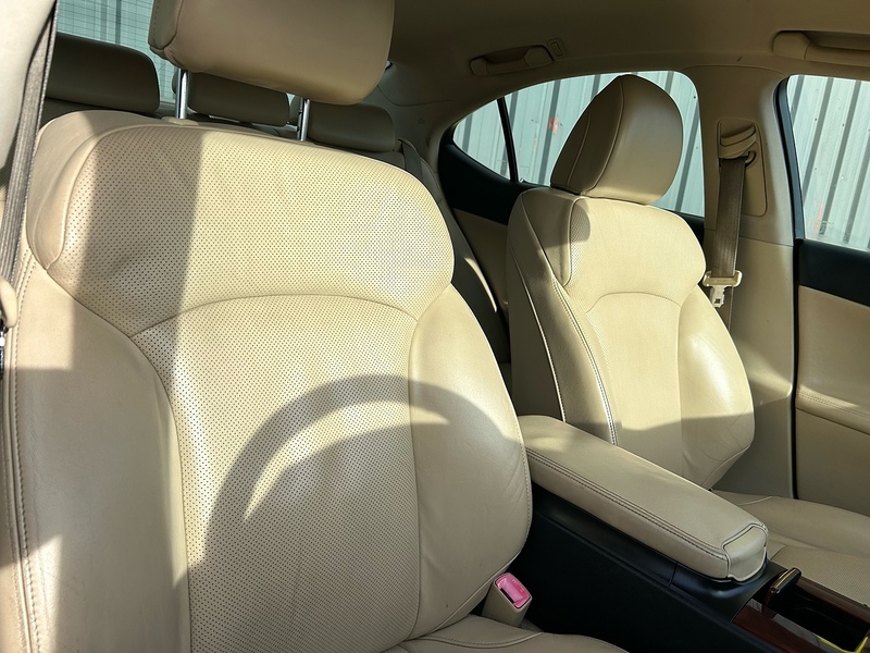 Lexus 2.5 250 SE-L Saloon 4dr Petrol Automatic (214 g/km, 204 bhp)