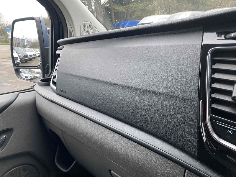 Ford 2.0 300 EcoBlue Limited Panel Van 5dr Diesel Manual L2 H1 Euro 6 (s/s) (130 ps)