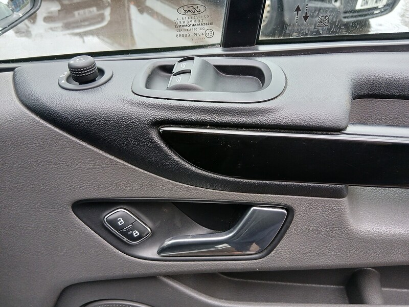 Ford 2.0 300 EcoBlue Limited Panel Van 5dr Diesel Manual L2 H1 Euro 6 (130 ps)