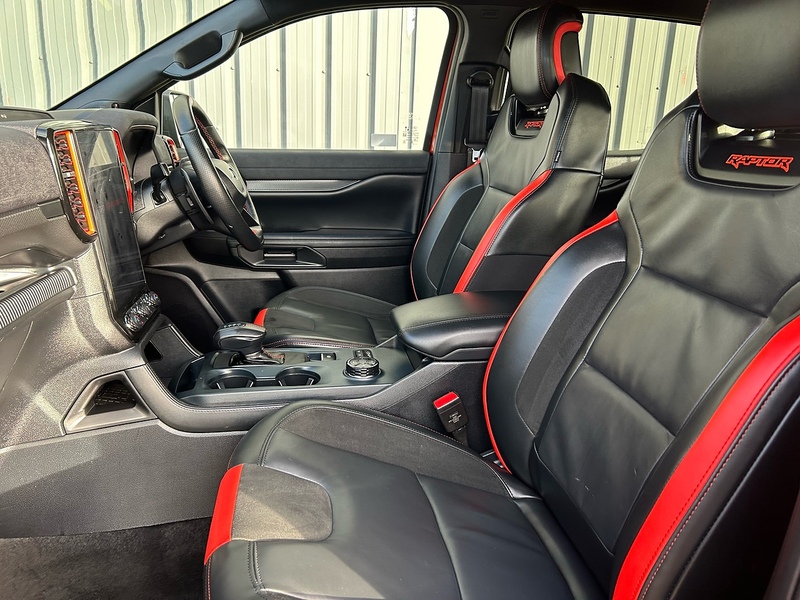 Ford 2.0 EcoBlue Raptor Pickup Double Cab 4dr Diesel Auto 4WD Euro 6 (s/s) (210 ps)