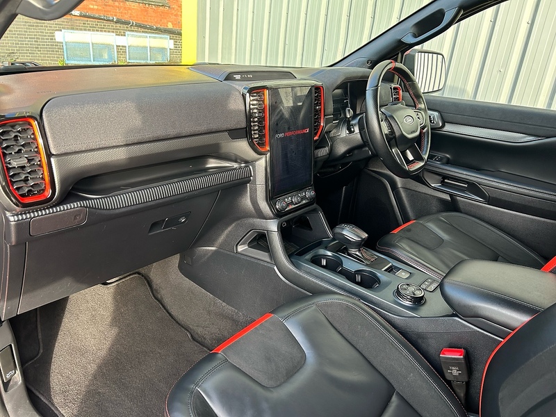 Ford 2.0 EcoBlue Raptor Pickup Double Cab 4dr Diesel Auto 4WD Euro 6 (s/s) (210 ps)