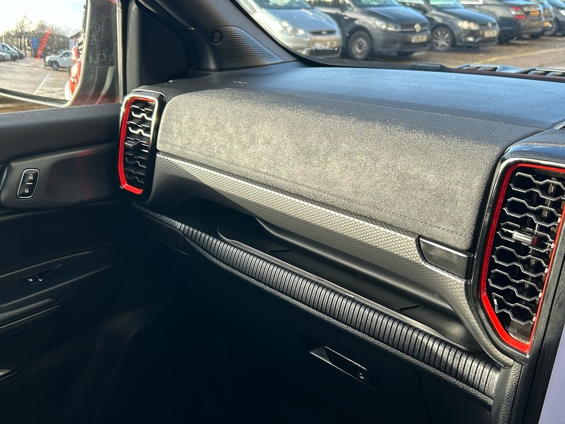 Ford 2.0 EcoBlue Raptor Pickup Double Cab 4dr Diesel Auto 4WD Euro 6 (s/s) (210 ps)