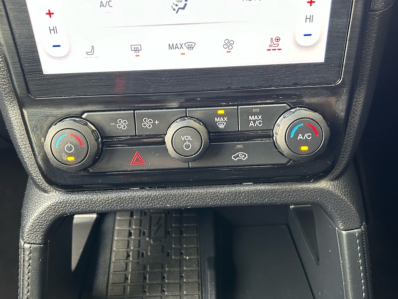 Ford 2.0 EcoBlue Raptor Pickup Double Cab 4dr Diesel Auto 4WD Euro 6 (s/s) (210 ps)