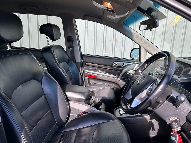 SsangYong 2.2D ELX MPV 5dr Diesel T-Tronic 4WD Selectable Euro 6 (178 ps)