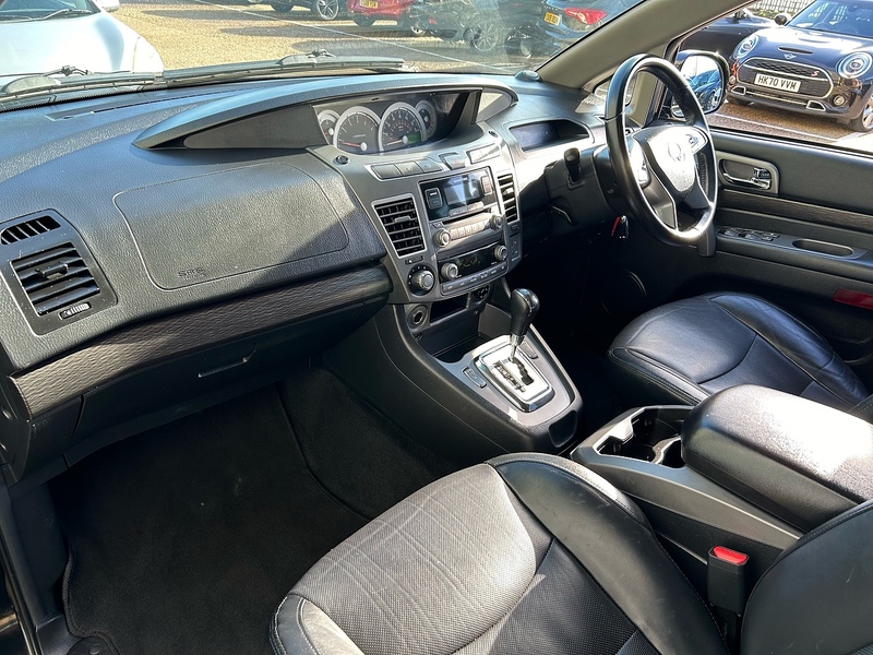 SsangYong 2.2D ELX MPV 5dr Diesel T-Tronic 4WD Selectable Euro 6 (178 ps)