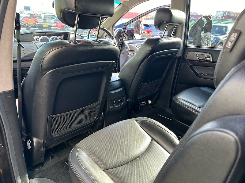 SsangYong 2.2D ELX MPV 5dr Diesel T-Tronic 4WD Selectable Euro 6 (178 ps)