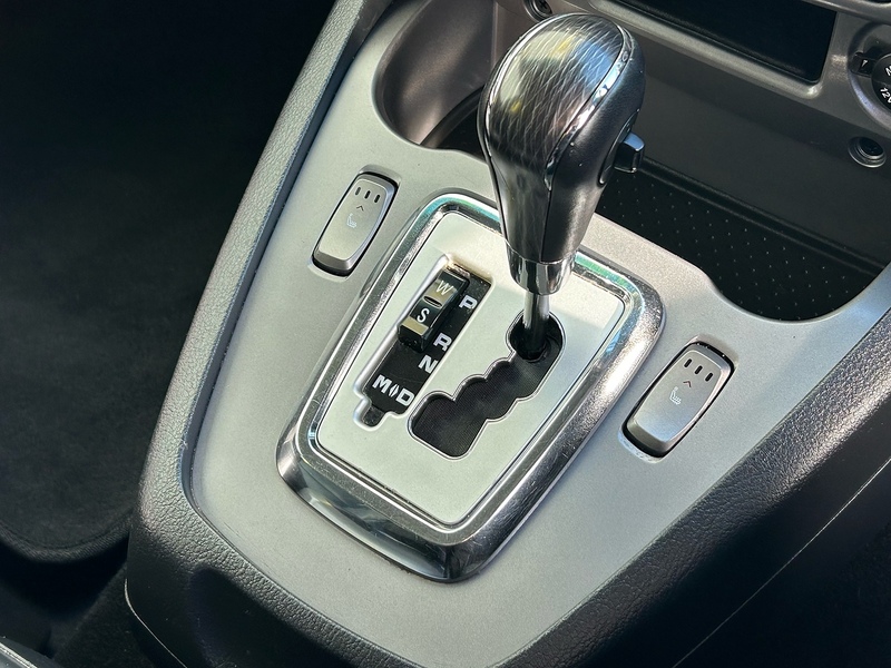 SsangYong 2.2D ELX MPV 5dr Diesel T-Tronic 4WD Selectable Euro 6 (178 ps)