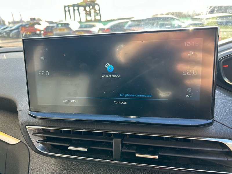 Peugeot 1.5 BlueHDi Allure Premium + SUV 5dr Diesel EAT Euro 6 (s/s) (130 ps)