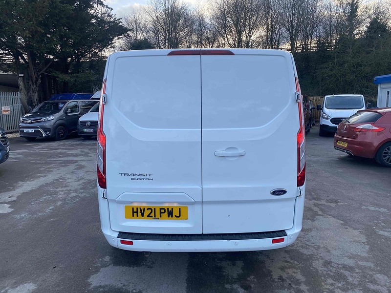 Ford 2.0 300 EcoBlue Limited Panel Van 5dr Diesel Manual L2 H1 Euro 6 (s/s) (130 ps)