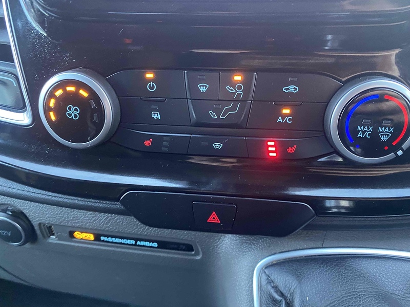 Ford 2.0 300 EcoBlue Limited Panel Van 5dr Diesel Manual L2 H1 Euro 6 (s/s) (130 ps)